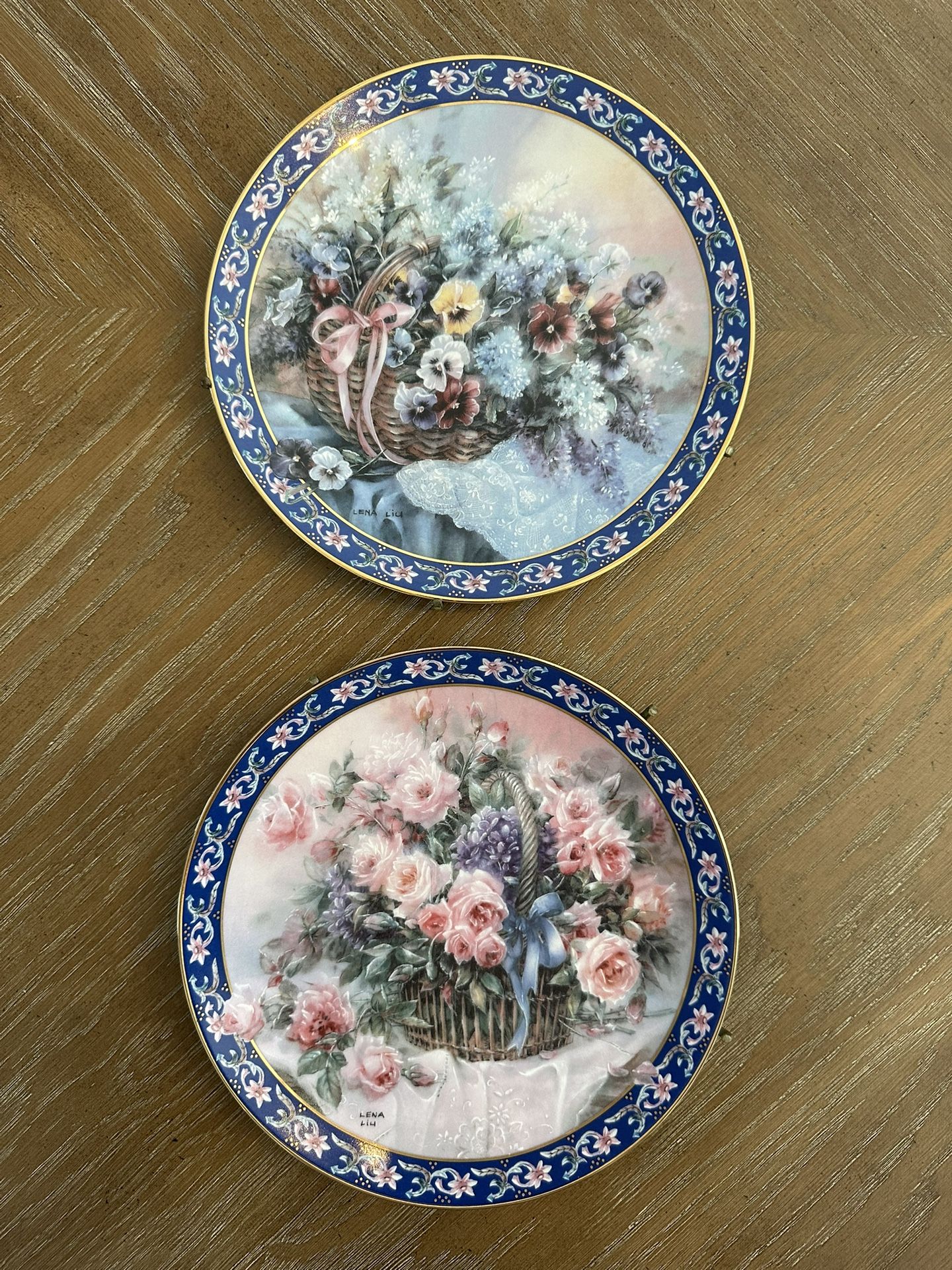 Vintage Lena Lou Roses Plates 