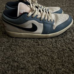 Jordan 1 Low