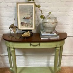 Vintage Thomasville French Provincial Table