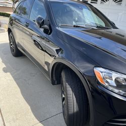 2019 Mercedes-Benz GLC 300