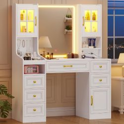 White Vanity Desk with Touch Screen Mirror and Lights