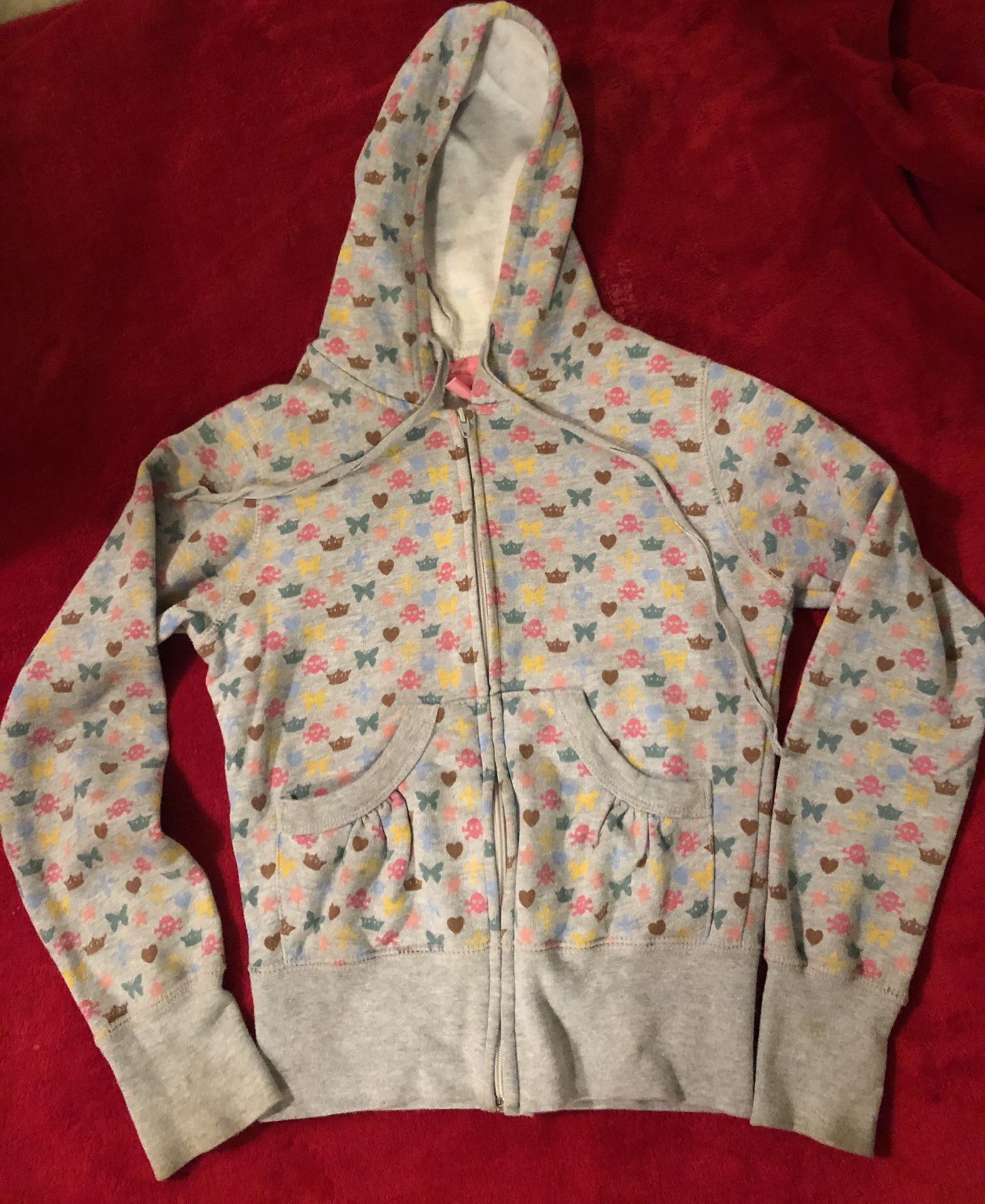 Kids size small printed full zip hoodie