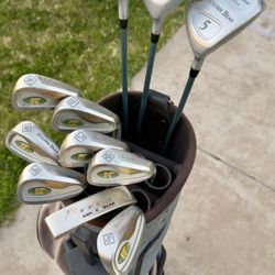 Women’s Golden Bear Golf Set 