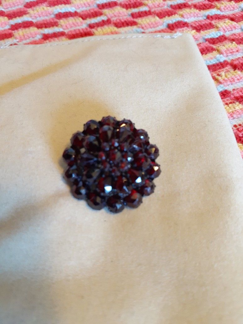 Vintage Red Garnet Pin Brooch 