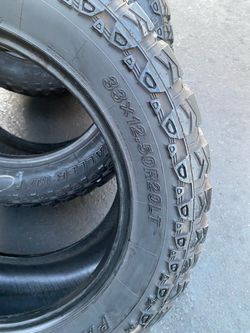 Crawler M/T 33x12.50R20LT Mud Terrain Tire