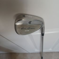 Cleveland 52 Degree Wedge