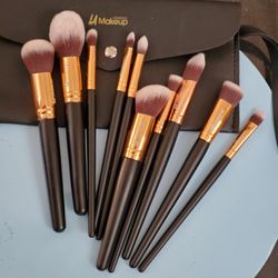 10pcs Makeup brush set with cosmetic bag
