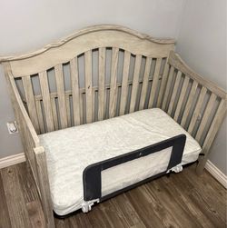 Crib/bed