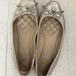 Vince Camuto Flats