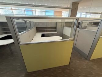 Haworth Compose Accented Various Sizes Glass Loaded Manager Stations 65" Tall