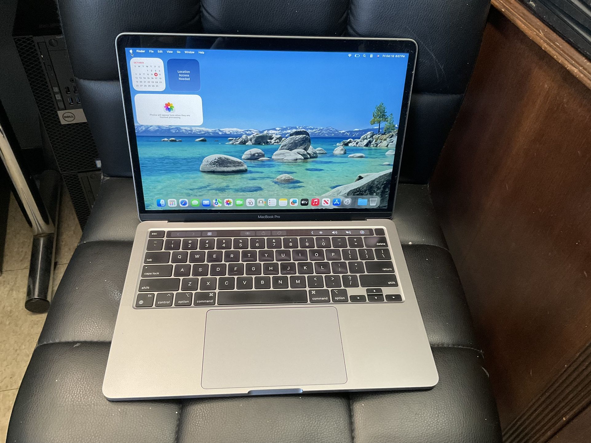 MacBook Pro - Retina 13 Inches- Mac OS Tahoe