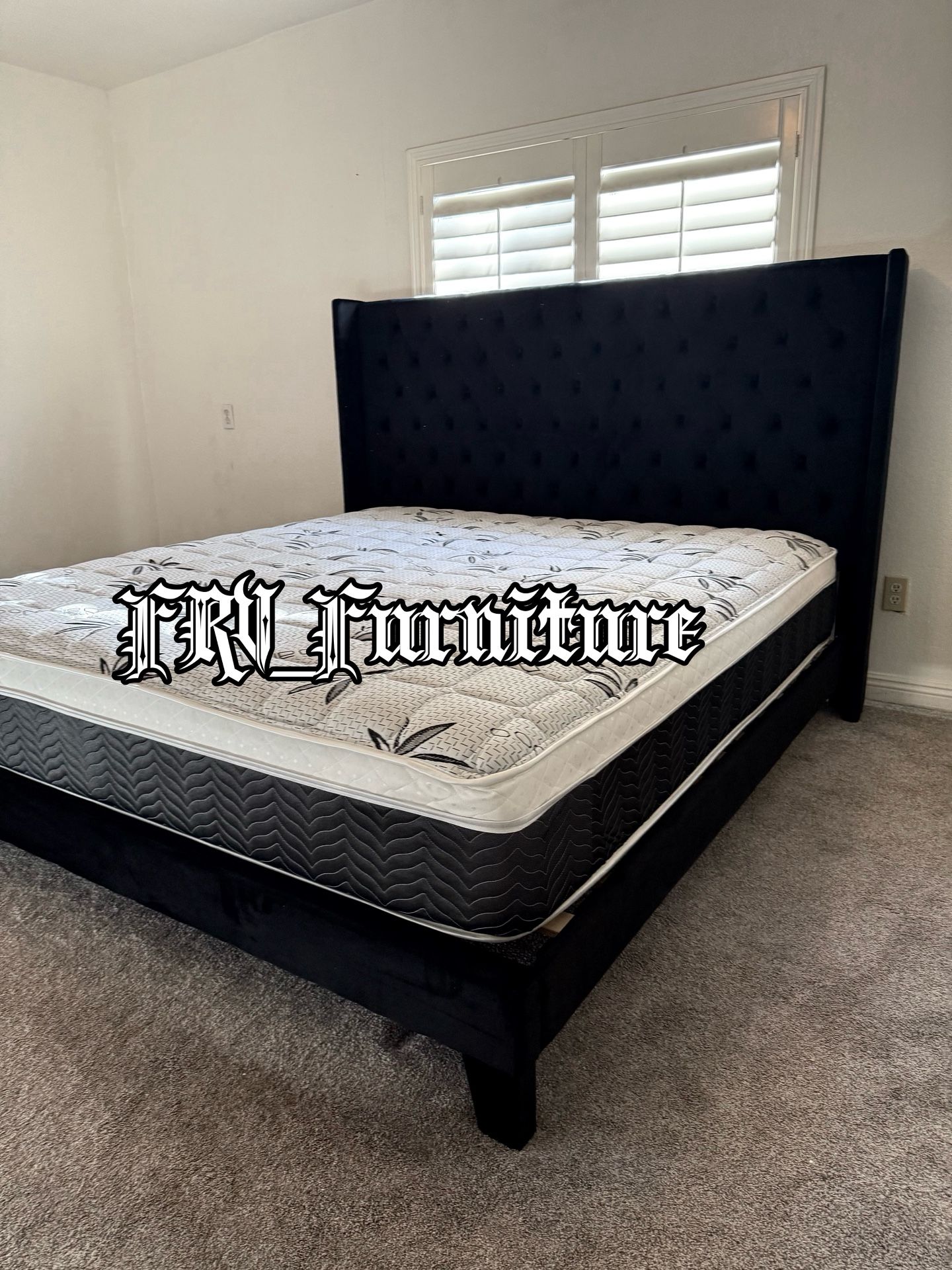 KING SIZE BED FRAME 
