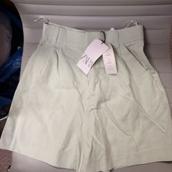 NWT Zara Women’s Xs Shorts Bermuda 