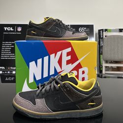 Size 11.5 - Nike SB Dunk Low Yellow Curb.