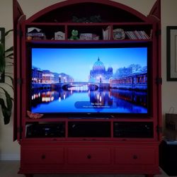 Custom TV/Media Cabinet 