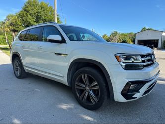 2019 VW ATLAS SEL R-LINE AWD 3.6L BLK LEATHER 3RD ROW * CLEAN CARFAX*  169,000 MILES  CLEAN FLORIDA TITLE  CLEAN CARFAX  TWO OWNER  4 NEW TIRES  SUPER