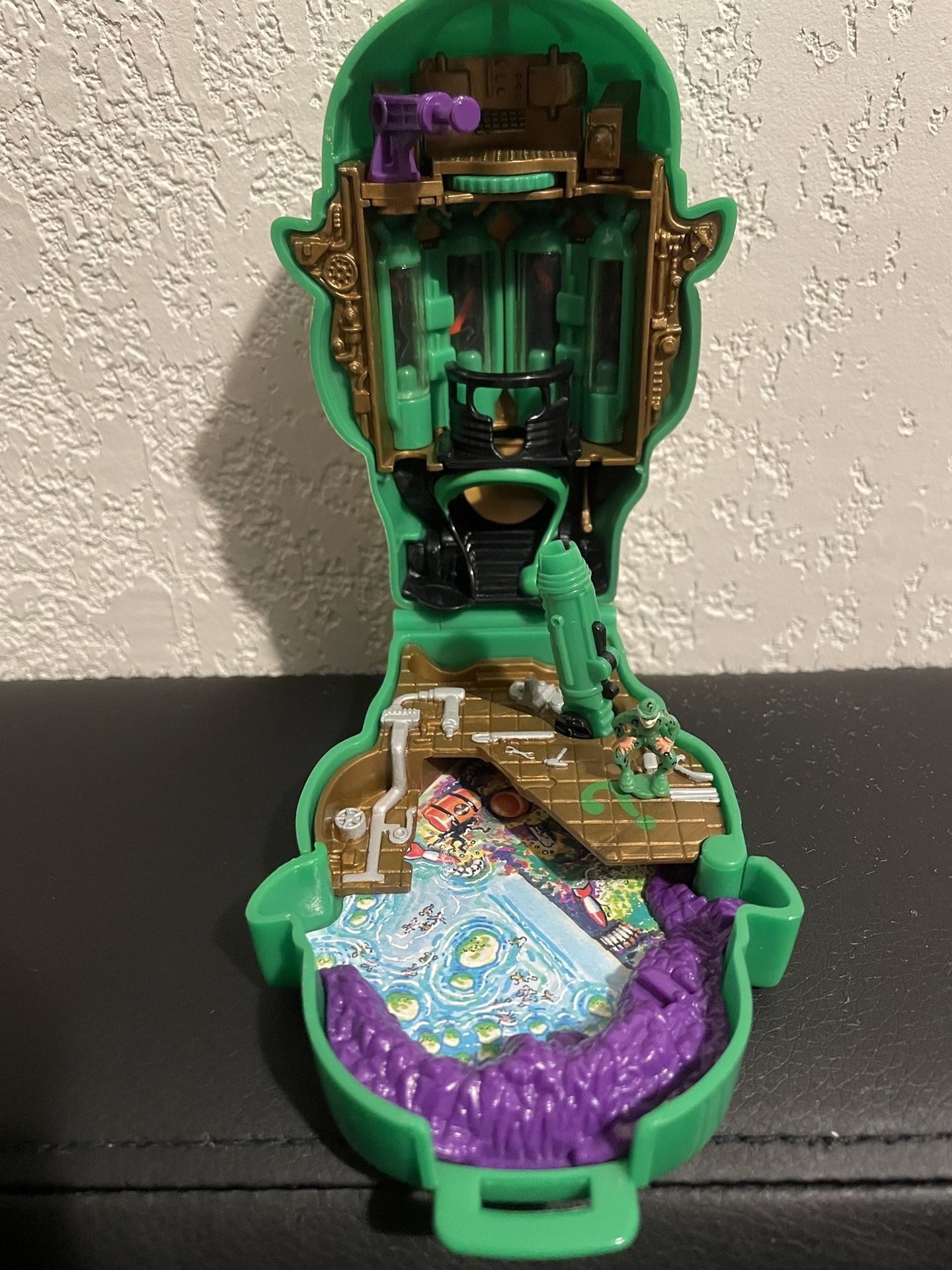 Batman Forever Riddler Micro Machines Power Center Playset-Incomplete