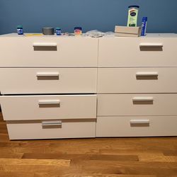 White dresser 8 drawers