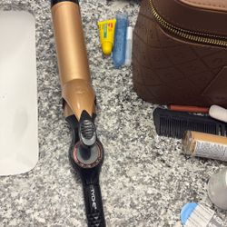 Brand new Curlin Iron 