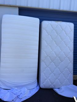 Two Twin Memory Foam Mattress Good Condition $65 Each