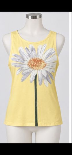 Urban Outfitters woman’s Yellow Daisy Graphic Tank Top