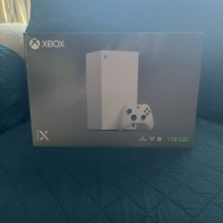 Xbox series x (white)