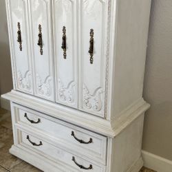 Antique Furniture 