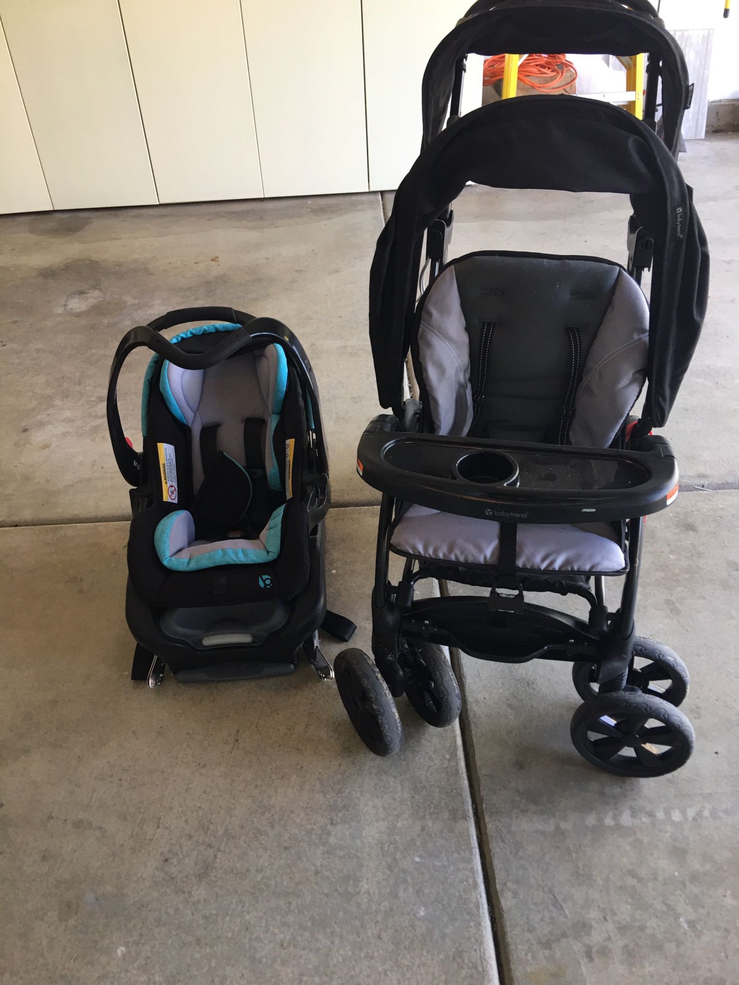 Baby trend double stroller and car seat $ 120 for both like new