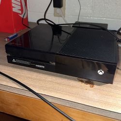 XBOX ONE with games controller and handsets. 