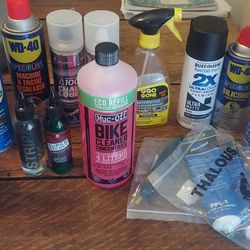 Bag and Bike Repair Items/ Deal at 25$