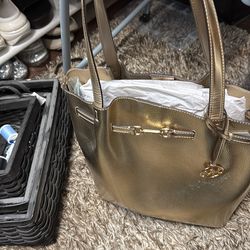 MK gold purse
