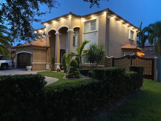 Recessed lighting / luces led lights / ceiling lights / downlight / high hat / indoor lighting / outdoor lighting / soffit light / fan