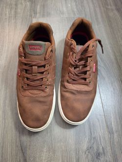 Levi shoes size 10