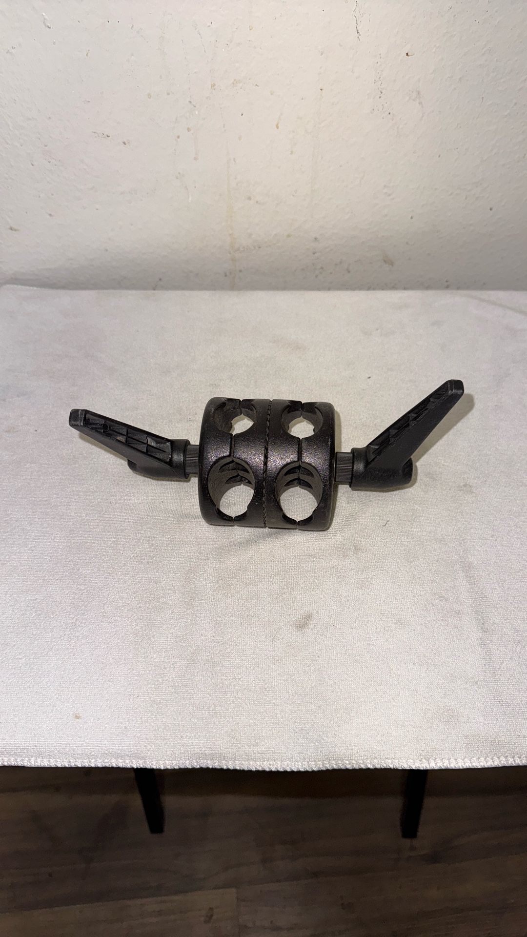 Manfrotto 124 Pivot Clamp for 3085/3385 Boom Replacement