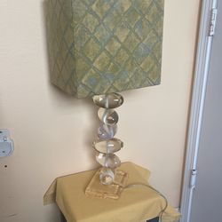 Vintage Lucite stacked ovals table lamp