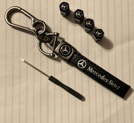 Mercedes-Benz Keychain & Tire Valve Caps Set