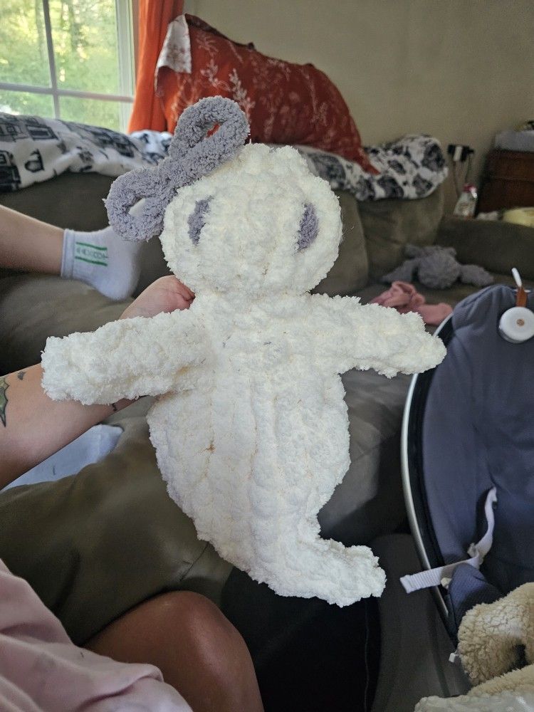 Hand Knit Baby Ghost 