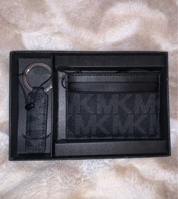 Michael Kors Cardholder Keychain Gift Set NIB