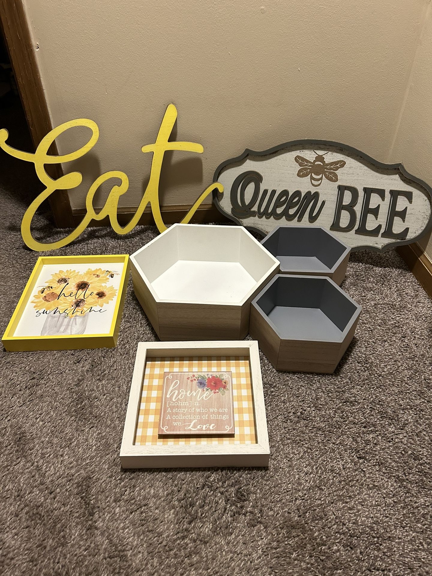 Home Decor Lot
