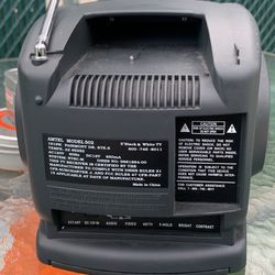 ON UHF VOLUME SARPHONE Amtel Portable TV model 502 come pick up now!!!!!!!!!$