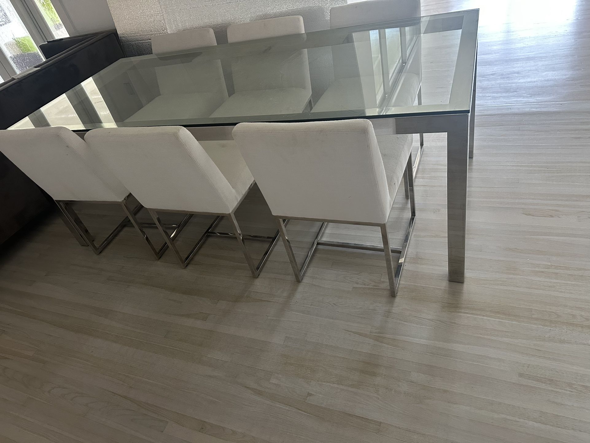 7’ Glass Top Dining Table With 6 Chairs