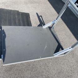Heavy Duty : Custom Extruded Aluminum 4 Wheel Locking Caster Cart
