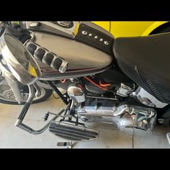 Harley-Davidson motorcycle in excellent condition. 2008 Harley-Davidson - Heritage Softail 2008