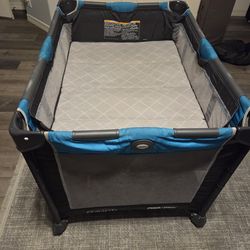 Graco pack and play