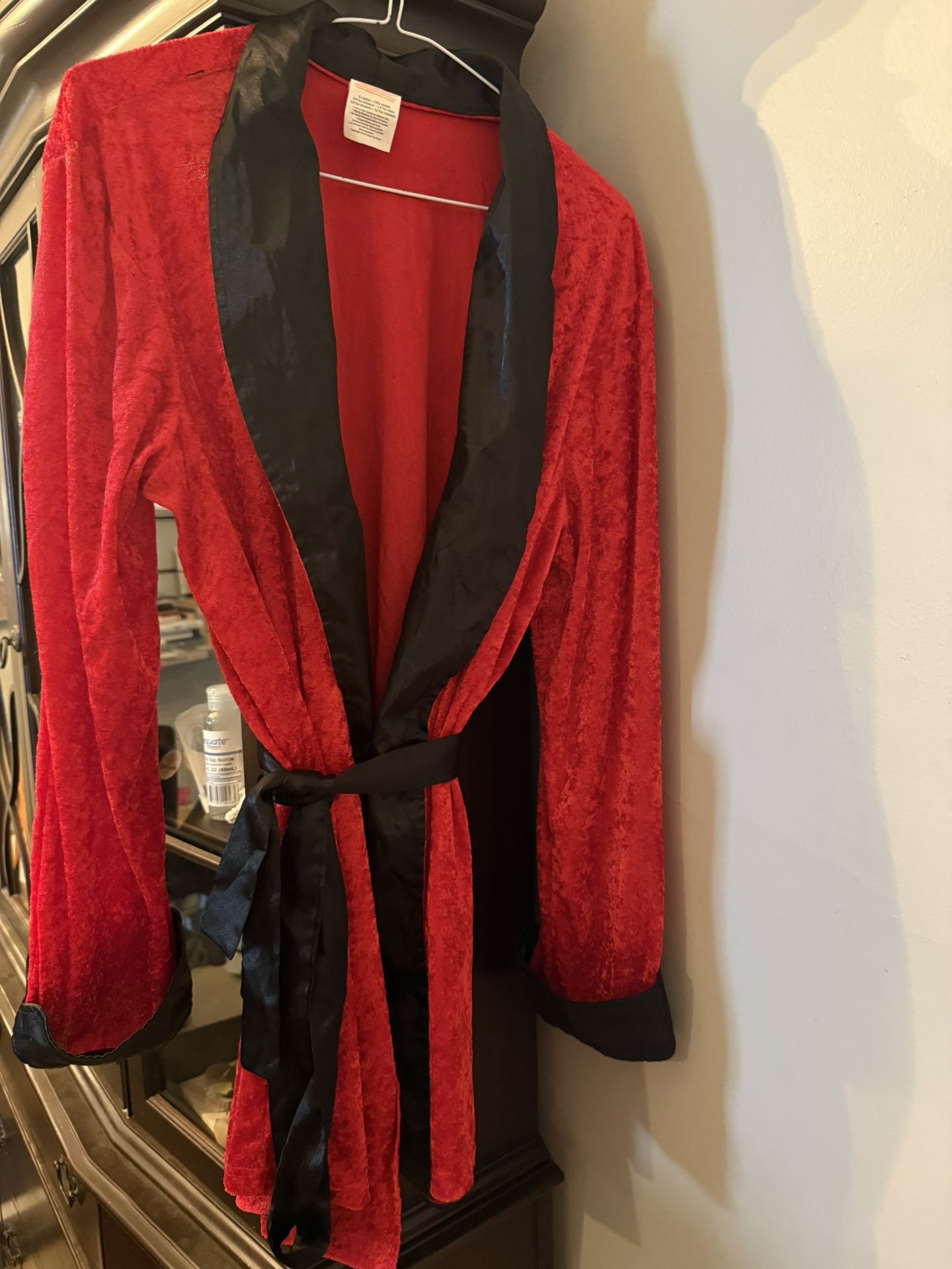 Hugh Heffner Robe Halloween Costume