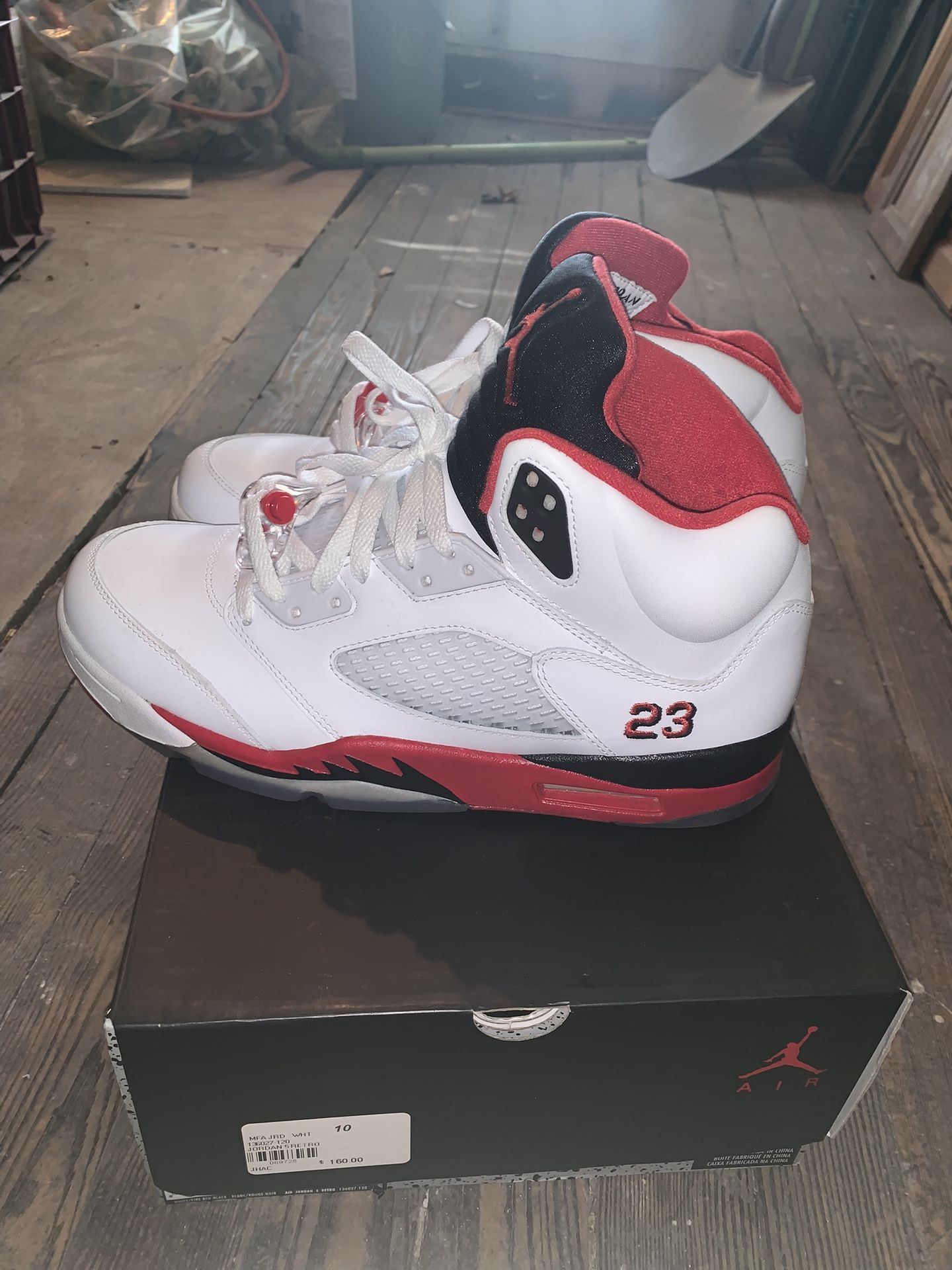 Air Jordan 5 Fire Red