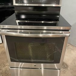 GE Electric Stove 