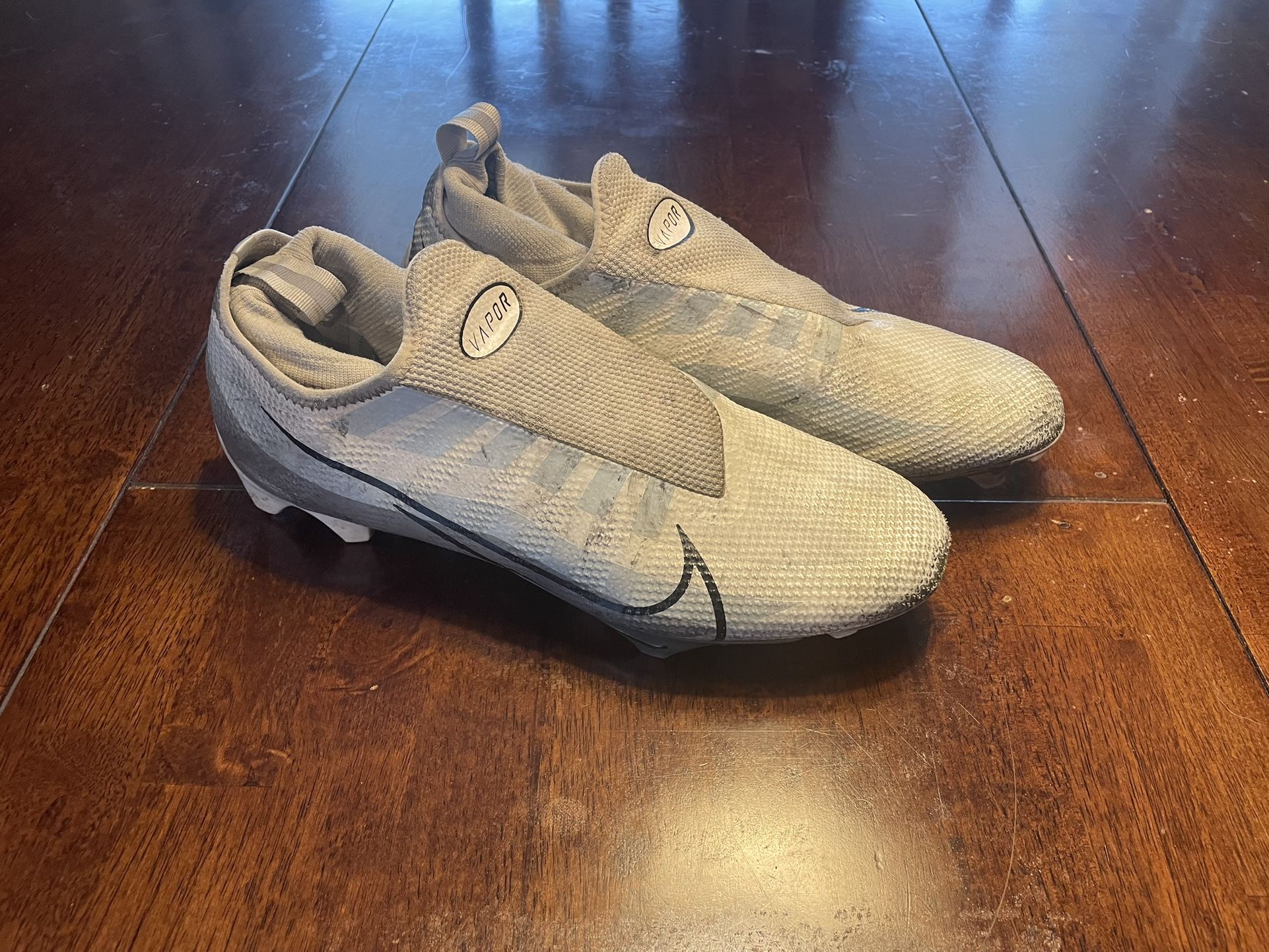 Nike Vapor Edge Elite