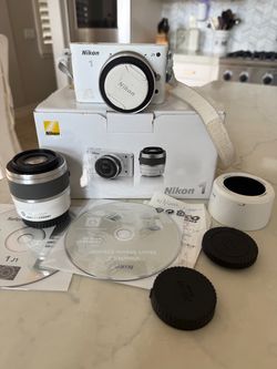 NIKON 1. J 1 White