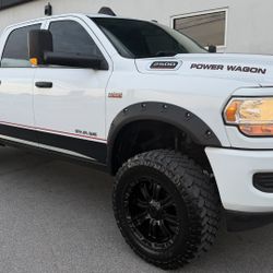 2020 RAM 2500 4X4 CREW CAB 